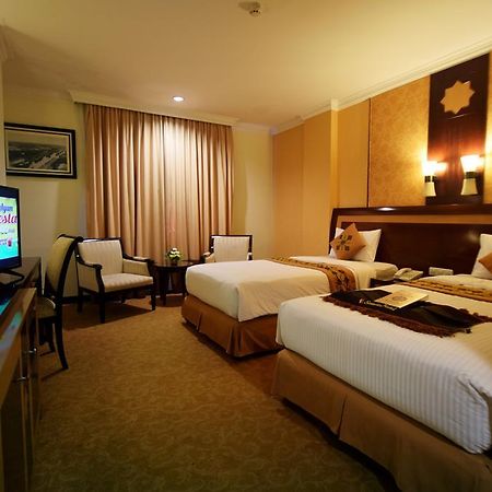 Semesta Heritage Hotel & Convention Семаранг Екстер'єр фото