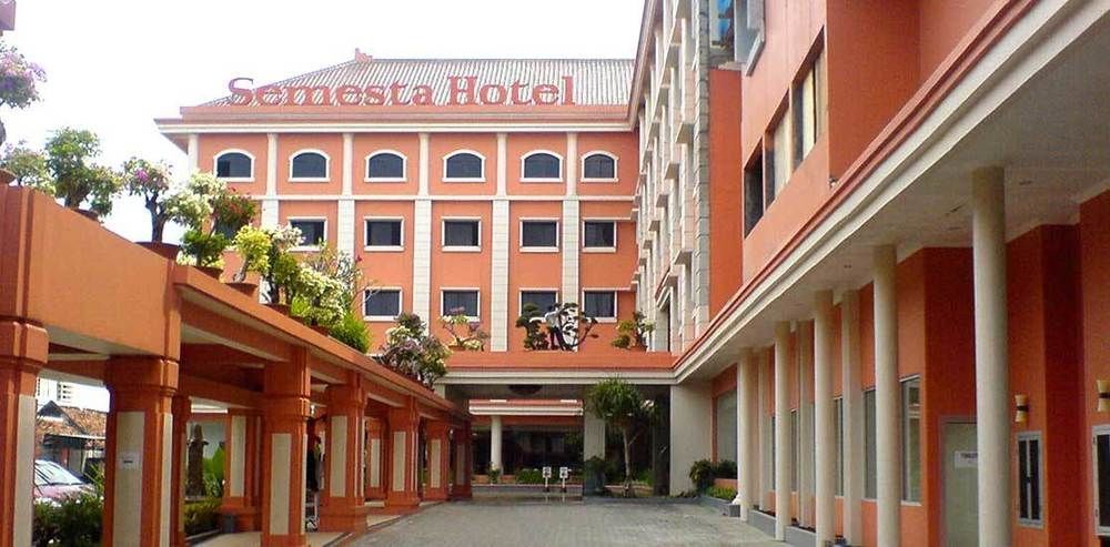 Semesta Heritage Hotel & Convention Семаранг Екстер'єр фото